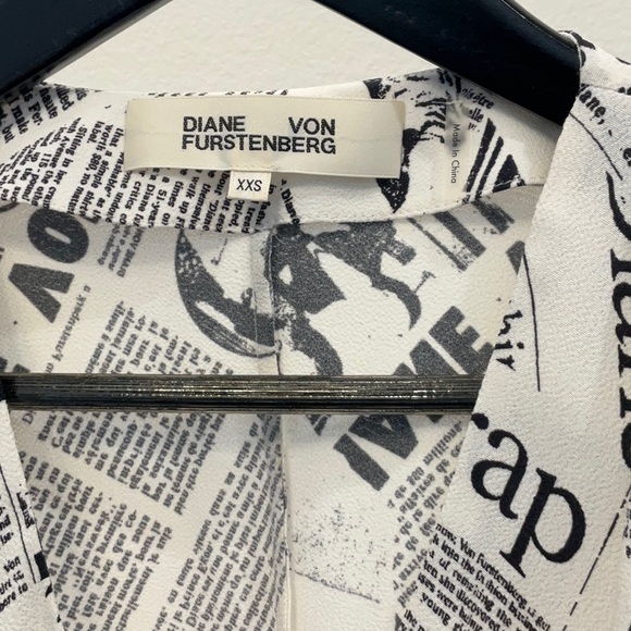 Diane Von Furstenberg Newspaper Wrap Dress - Picture 3 of 4